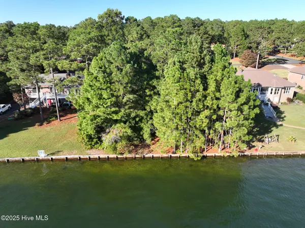 West End, NC 27376,144 Simmons DR
