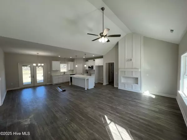 Pikeville, NC 27863,309 Creeks Edge DR