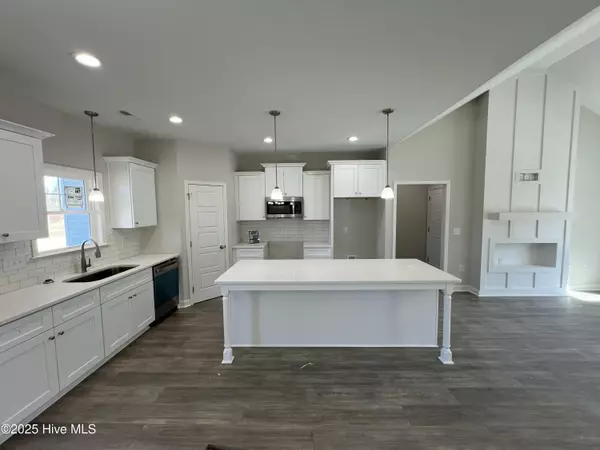 Pikeville, NC 27863,309 Creeks Edge DR