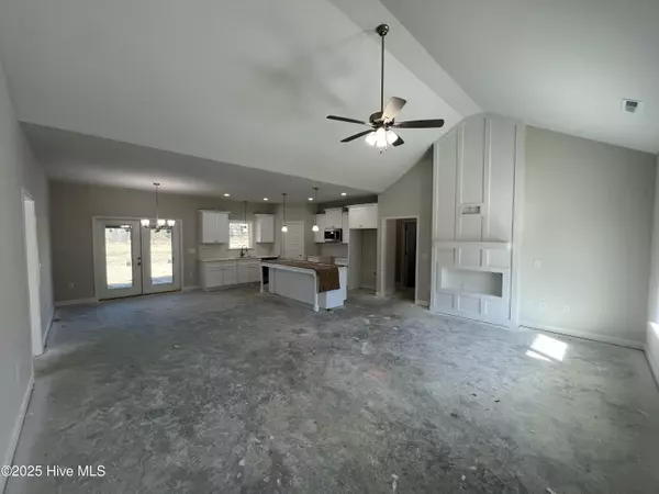 Pikeville, NC 27863,309 Creeks Edge DR