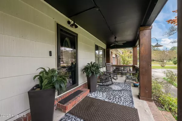 New Bern, NC 28562,211 Rockledge RD