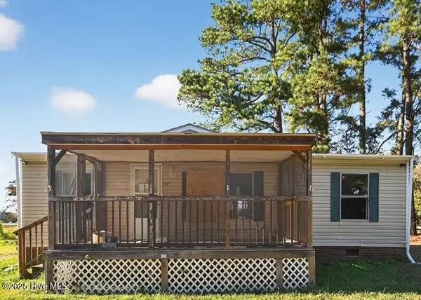 104 Poole RD, Ahoskie, NC 27910