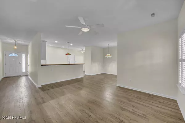 Leland, NC 28451,1042 Maplechase DR SE