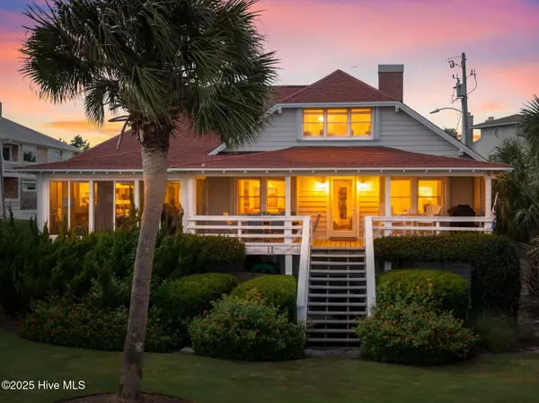 Wrightsville Beach, NC 28480,612 N Channel DR N