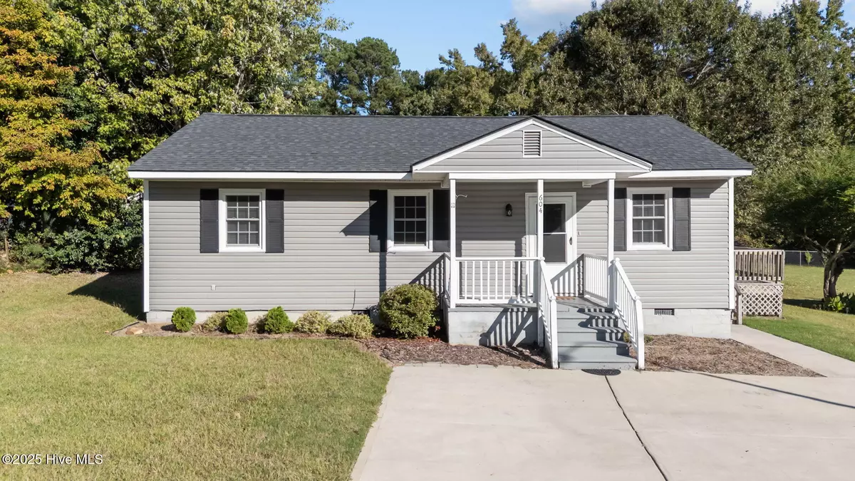 Nashville, NC 27856,604 Jackson WAY