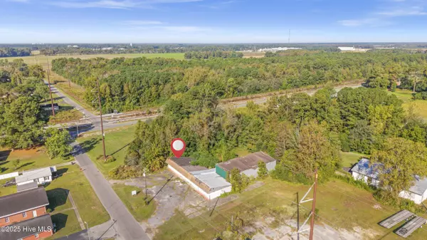 Warsaw, NC 28398,116 W Dudley ST