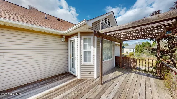 Pikeville, NC 27863,102 Wilderness DR