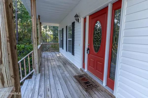 Sneads Ferry, NC 28460,119 Shellbank DR