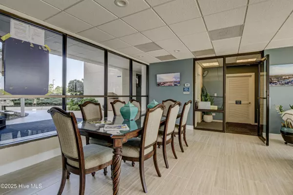 Wrightsville Beach, NC 28480,322 Causeway DR #Ste 207