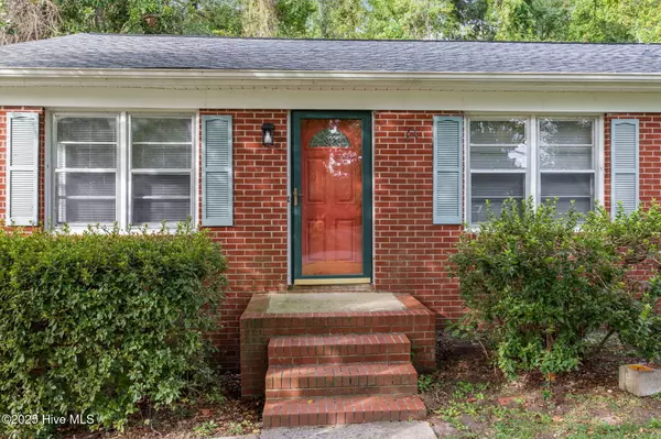 Greenville, NC 27858,2405 Jefferson DR