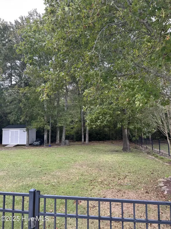 Morehead City, NC 28557,1801 Clubhouse DR