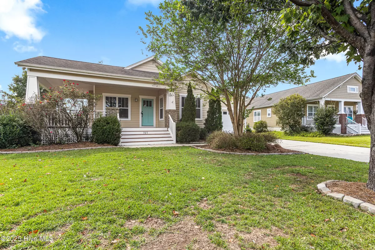 Sneads Ferry, NC 28460,307 Pebble Shore DR