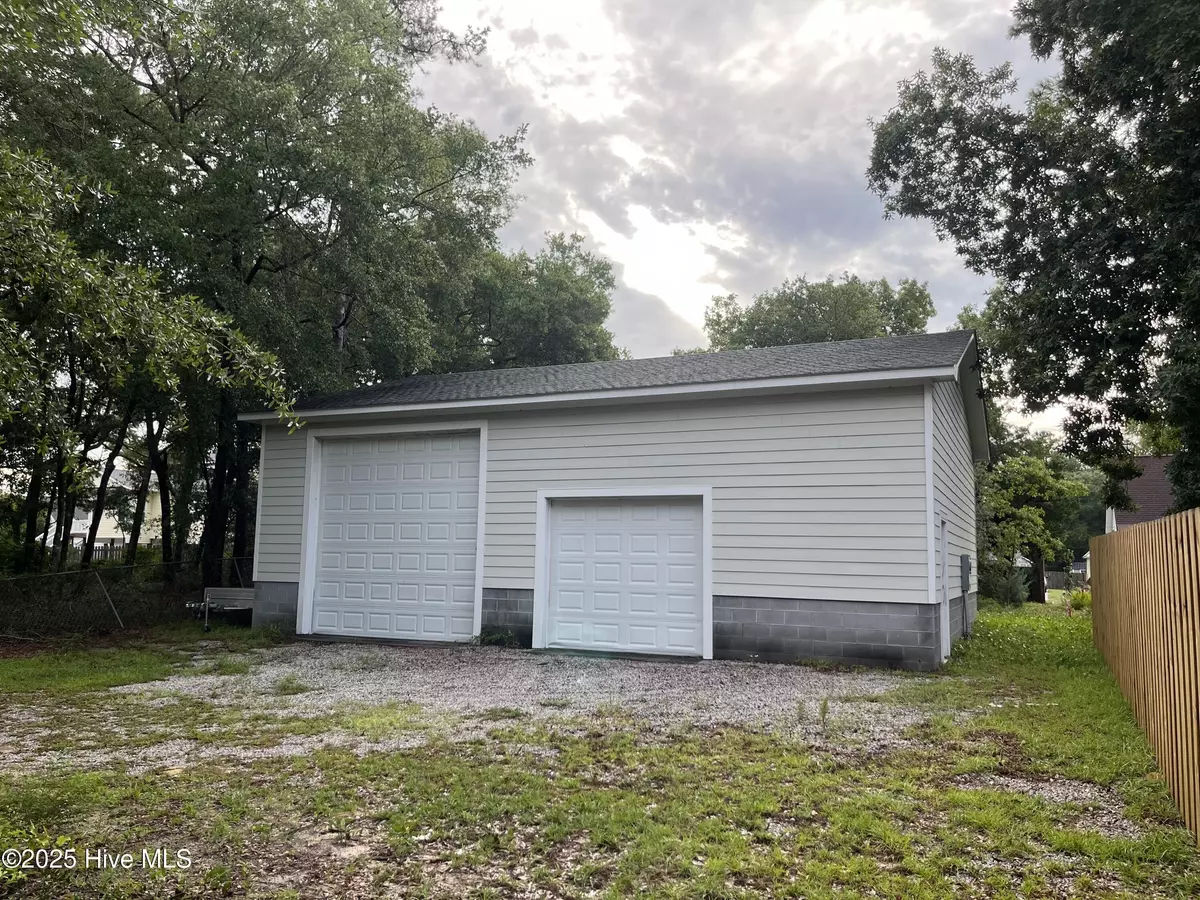 Oak Island, NC 28465,132 NW 18th ST