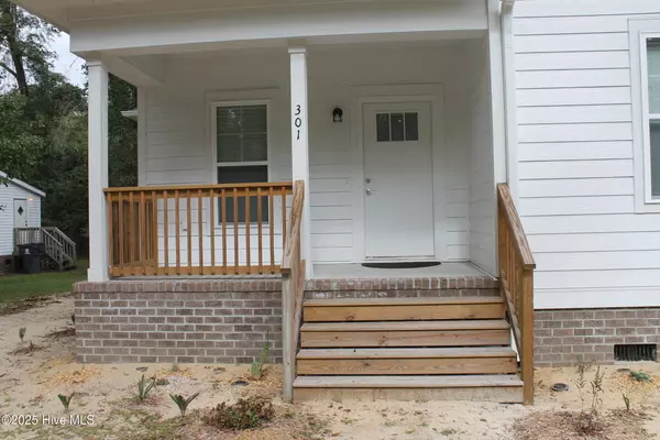 Fair Bluff, NC 28439,301 E Goodman ST