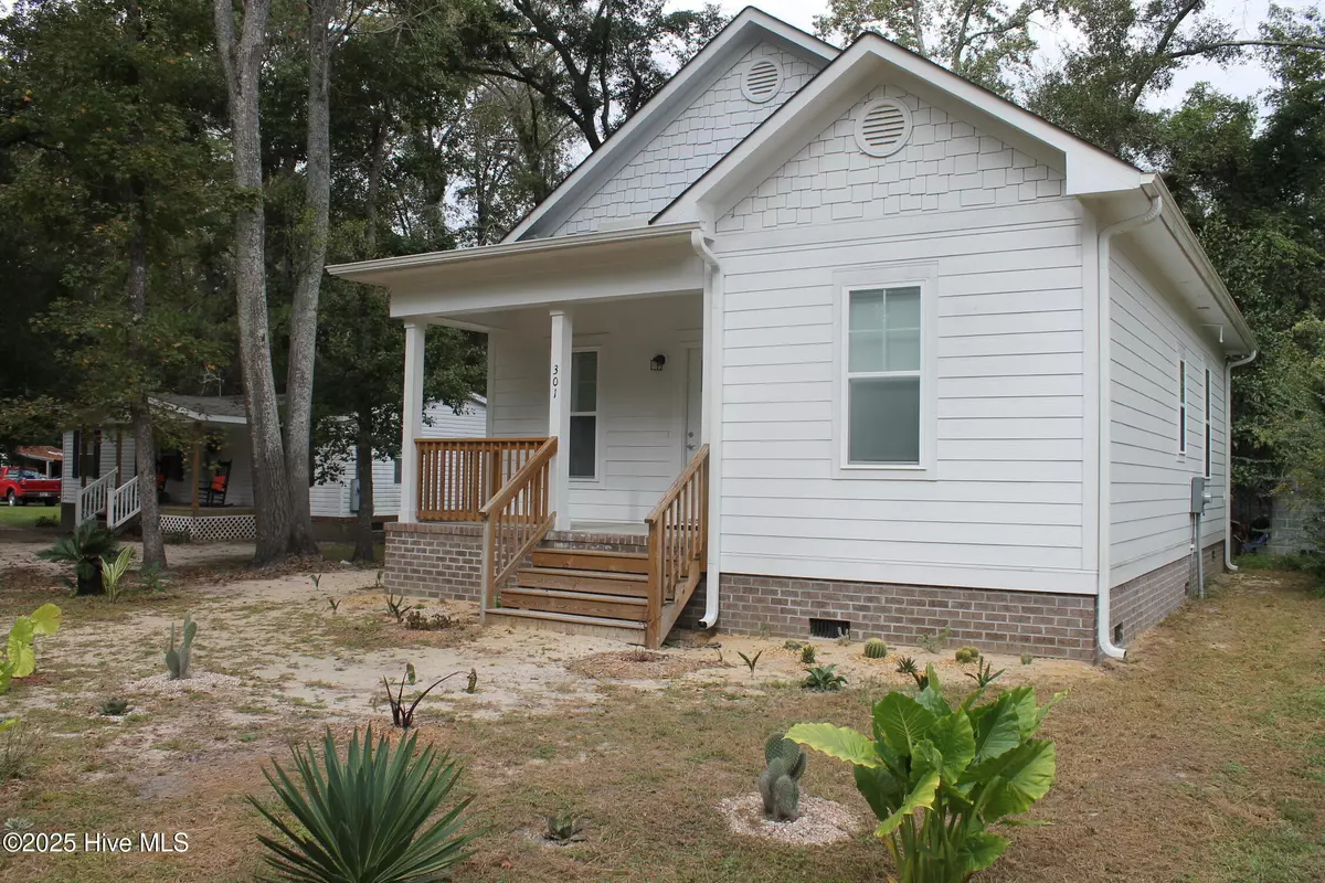 Fair Bluff, NC 28439,301 E Goodman ST