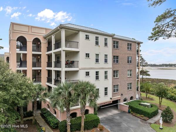 2100 Marsh Grove LN #Unit 2404, Southport, NC 28461