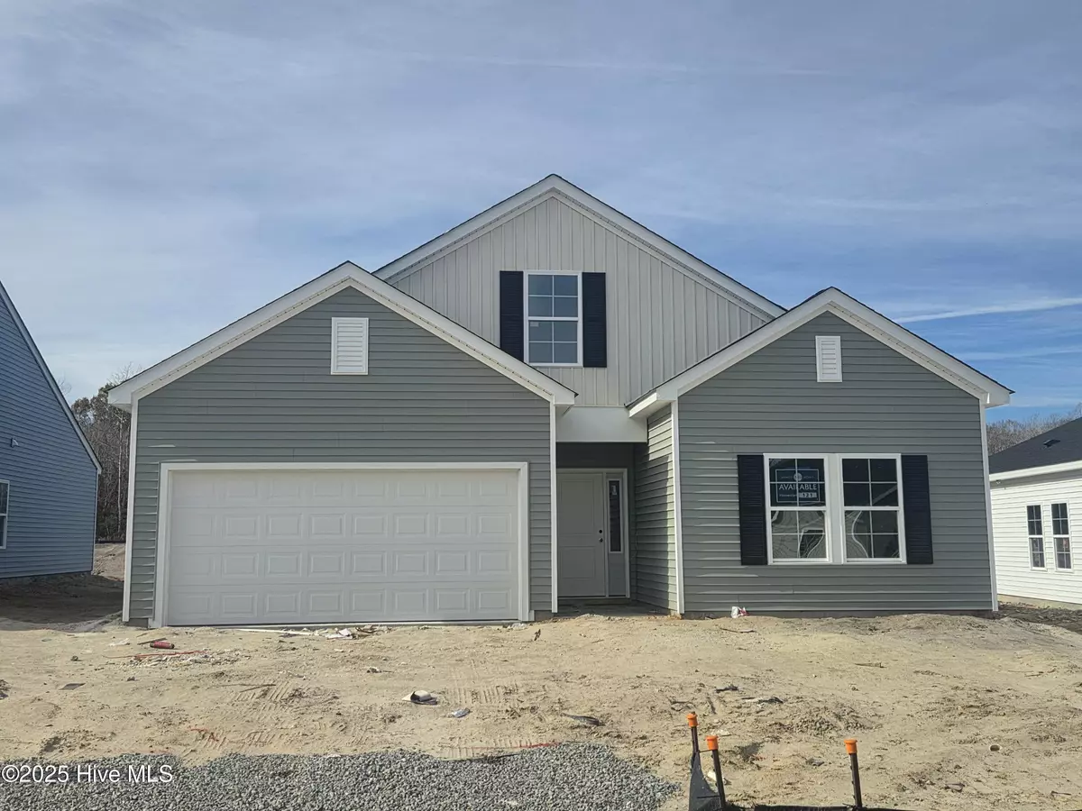 Sneads Ferry, NC 28460,821 Schoolfield DR