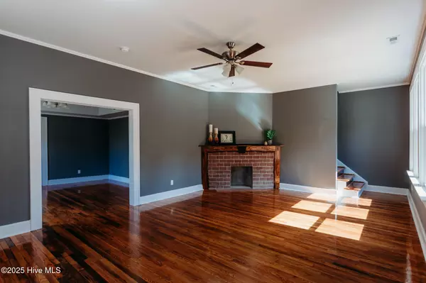 Kinston, NC 28501,605 W Lenoir AVE