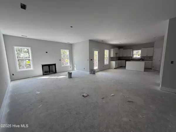 West End, NC 27376,1025 Ivory LN