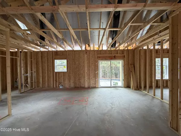 West End, NC 27376,1029 Ivory LN