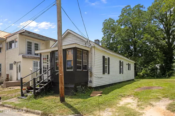 Kinston, NC 28501,306 Short ST