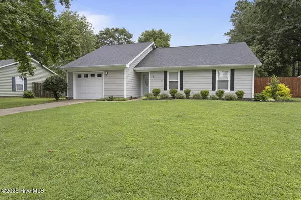 Jacksonville, NC 28546,122 Silver Leaf DR