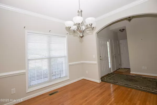 Aberdeen, NC 28315,102 Newington WAY