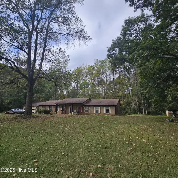 Newton, NC 28658,1901 Davenport ST