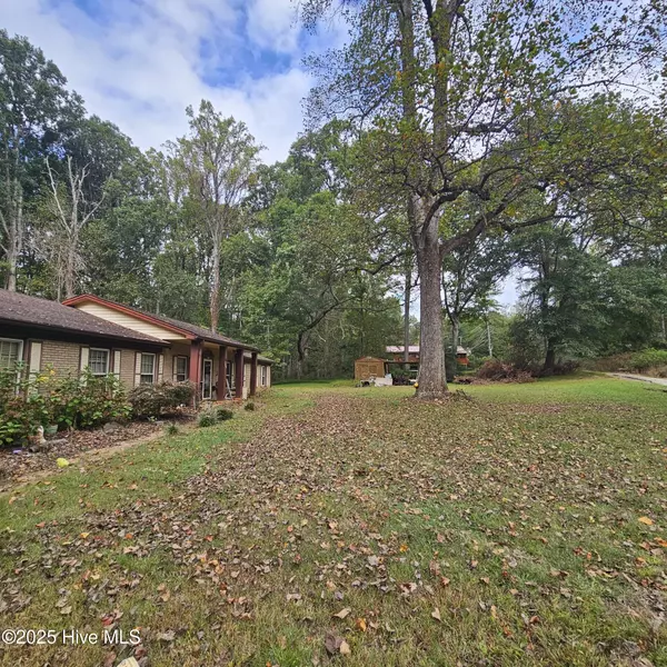 Newton, NC 28658,1901 Davenport ST