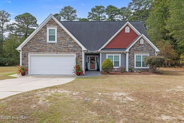 212 Waters CIR, Goldsboro, NC 27534