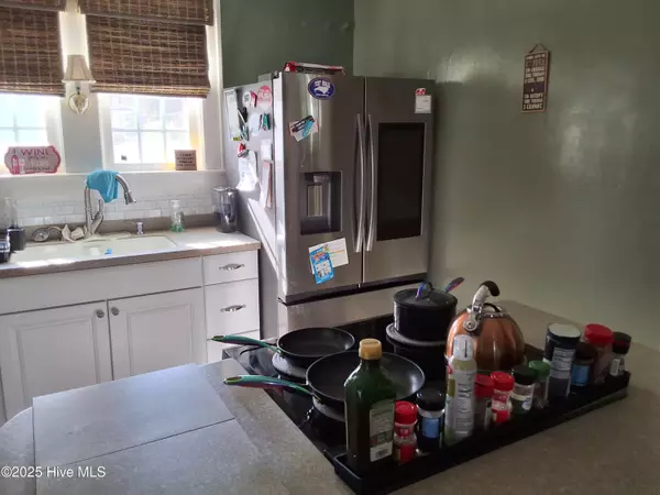 Chadbourn, NC 28431,215 N Elm ST