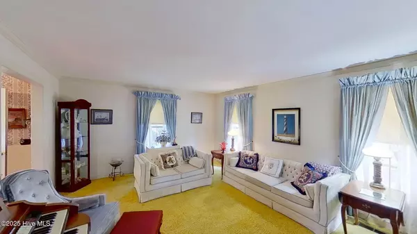 Trent Woods, NC 28562,705 River RD