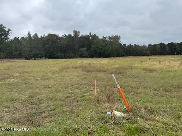 Vanceboro, NC 28586,5570 River RD