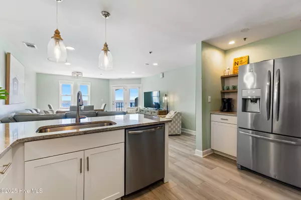 North Topsail Beach, NC 28460,790 New River Inlet RD #215b