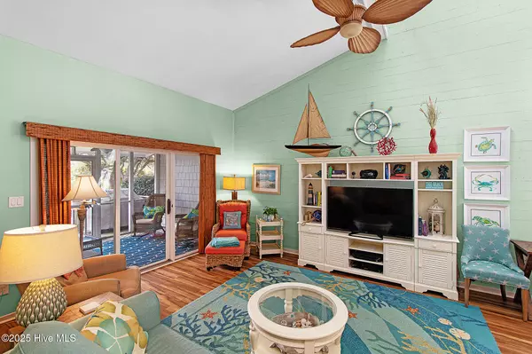 Pine Knoll Shores, NC 28512,570 Coral DR #P3 Westport