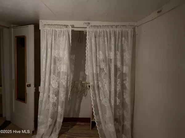 Rocky Mount, NC 27803,8833 Town Creek RD