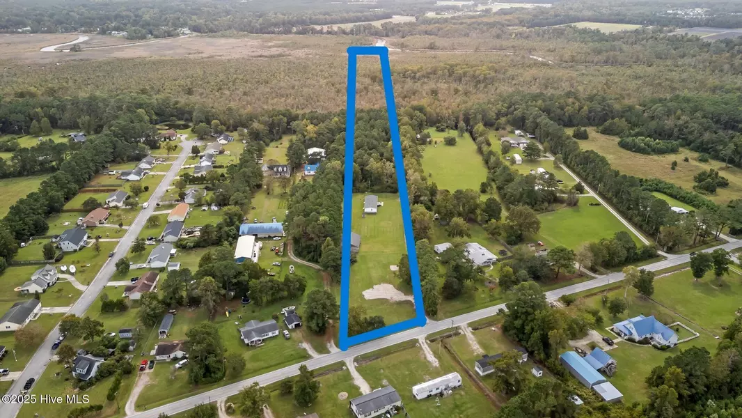 284 & 286 Mill Creek RD, Newport, NC 28570