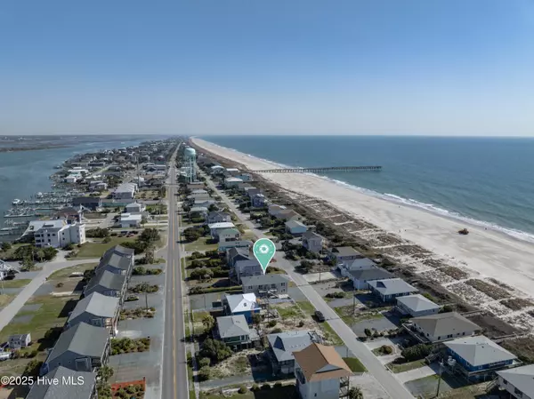 Topsail Beach, NC 28445,1008 Ocean BLVD