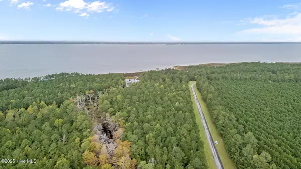 Beaufort, NC 28516,207 Garbacon DR