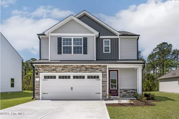13 Umbrella Palm DR, Hampstead, NC 28443