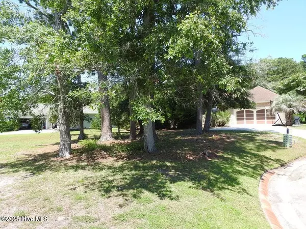 Ocean Isle Beach, NC 28469,1592 Laurel CT SW