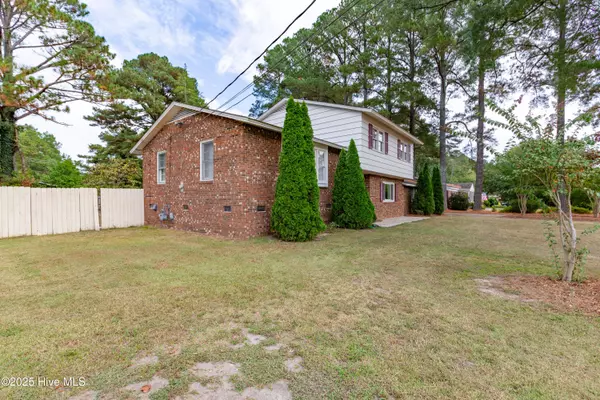 Rocky Mount, NC 27804,3232 Amherst RD