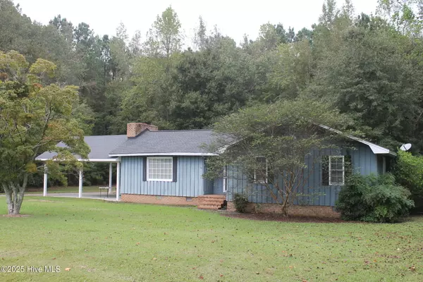 Tabor City, NC 28463,674 New Life Church RD