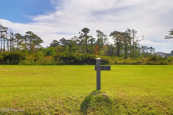 Beaufort, NC 28516,526 Sheldrake CT