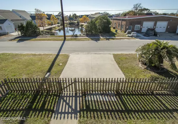 Beaufort, NC 28516,907 Cedar ST