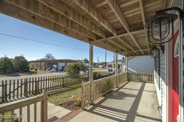 Beaufort, NC 28516,907 Cedar ST