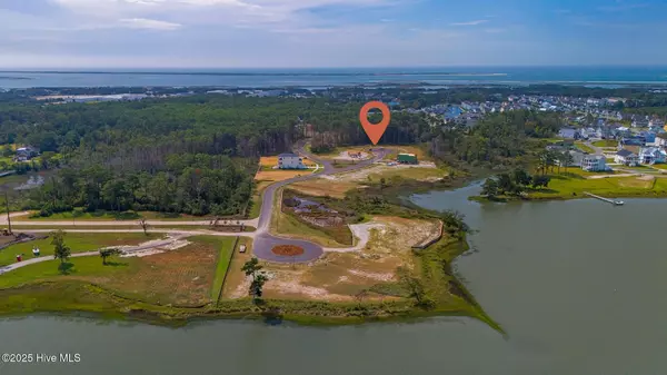 Beaufort, NC 28516,509 Swan CT
