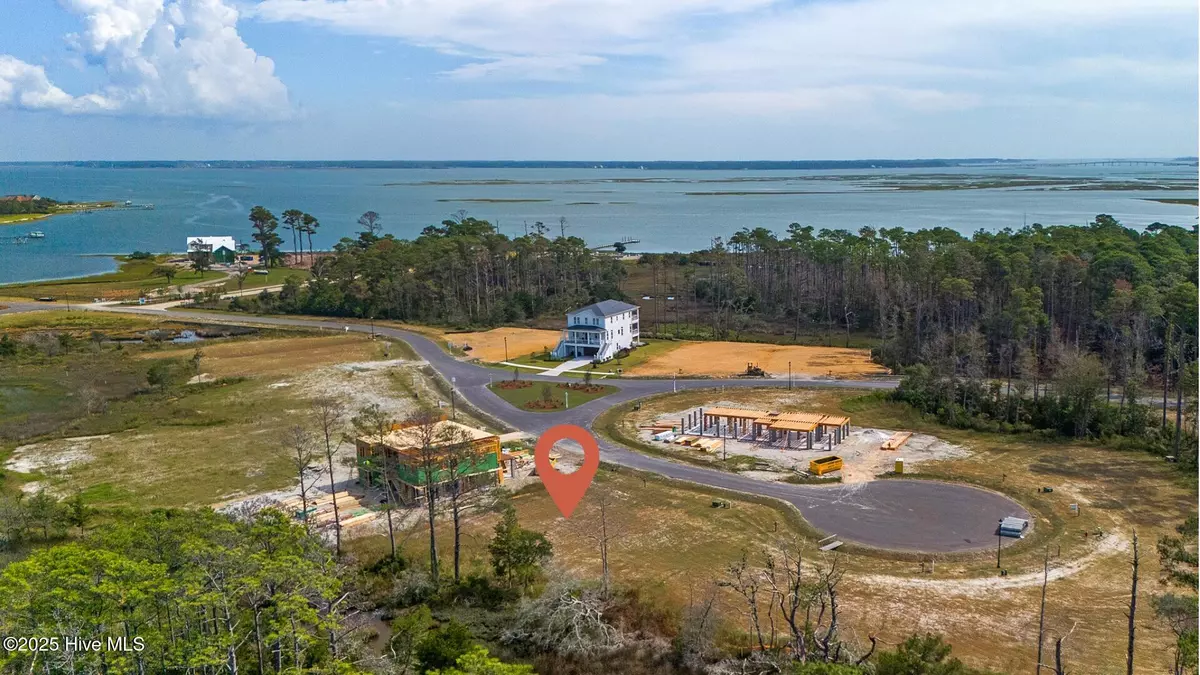 Beaufort, NC 28516,504 Swan CT