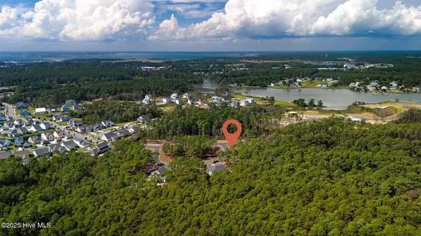 502 Freedom Park RD, Beaufort, NC 28516