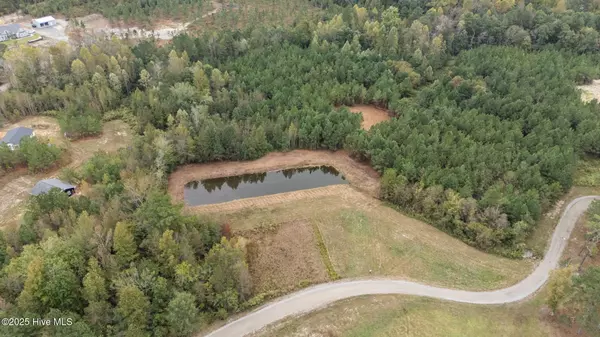 Cameron, NC 28326,150 Hickory Pointer WAY